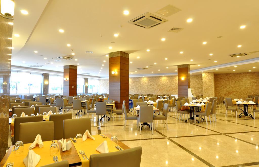 Ramada Resort Side Exterior foto